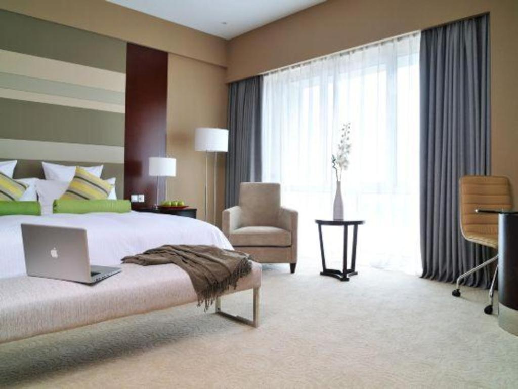 The Qube Shanghai Nanqiao Ngoại thất bức ảnh